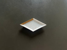 画像をギャラリービューアに読み込む, HISHI Yadori S/鍋島焼