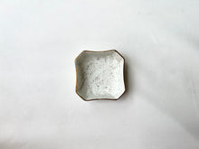 画像をギャラリービューアに読み込む, Urara/鍋島焼