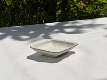 画像をギャラリービューアに読み込む, Harari/鍋島焼