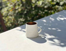 画像をギャラリービューアに読み込む, Coffee Mag Shiro/鍋島焼